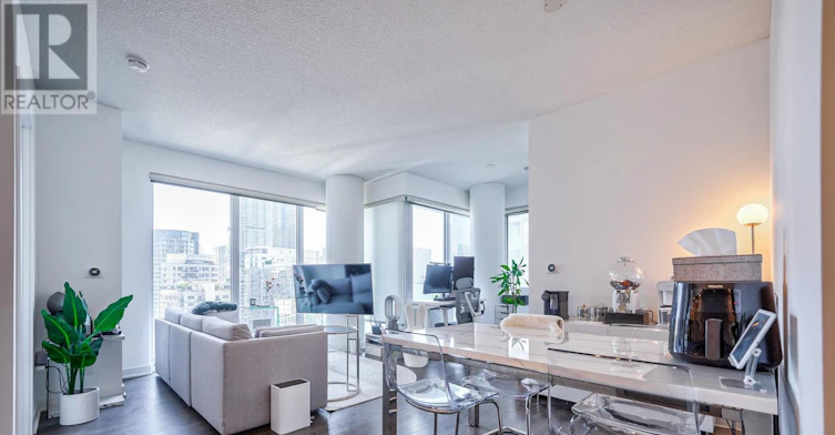 2205-115 Blue Jays Way, Toronto, ON, M5V 0N4 - 11
