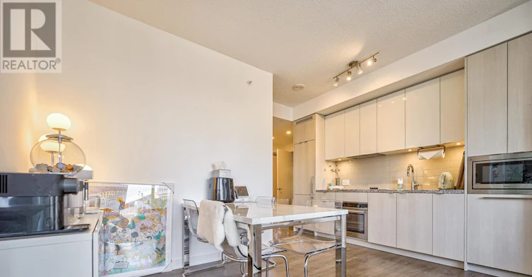 2205-115 Blue Jays Way, Toronto, ON, M5V 0N4 - 20