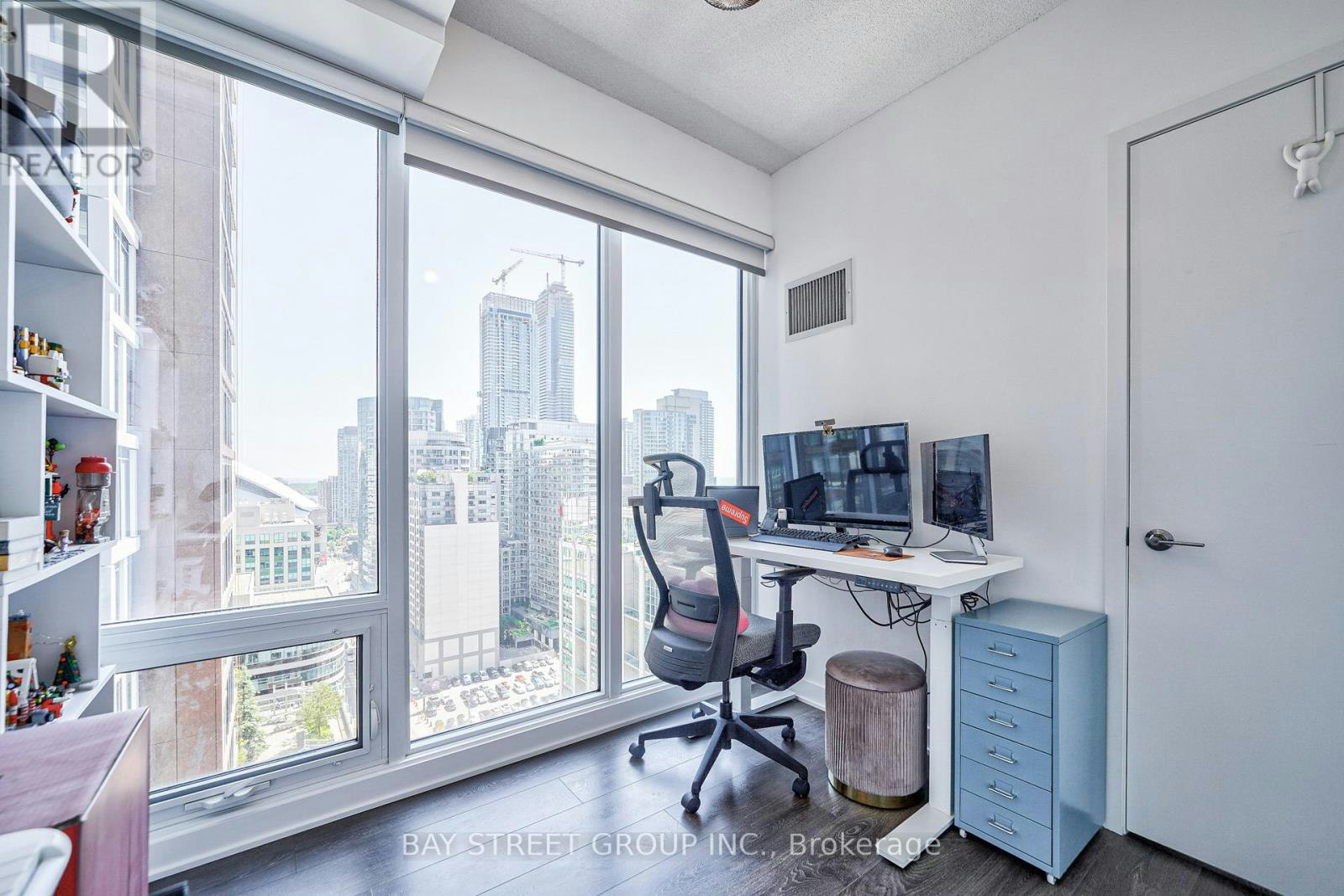2205-115 Blue Jays Way, Toronto, ON, M5V 0N4 - 25