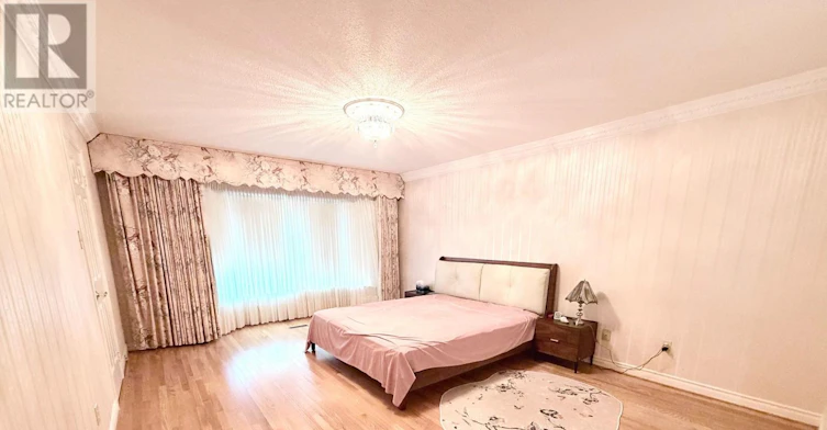 8 Roverdale Court, Markham, ON, L3R 7K7 - 9