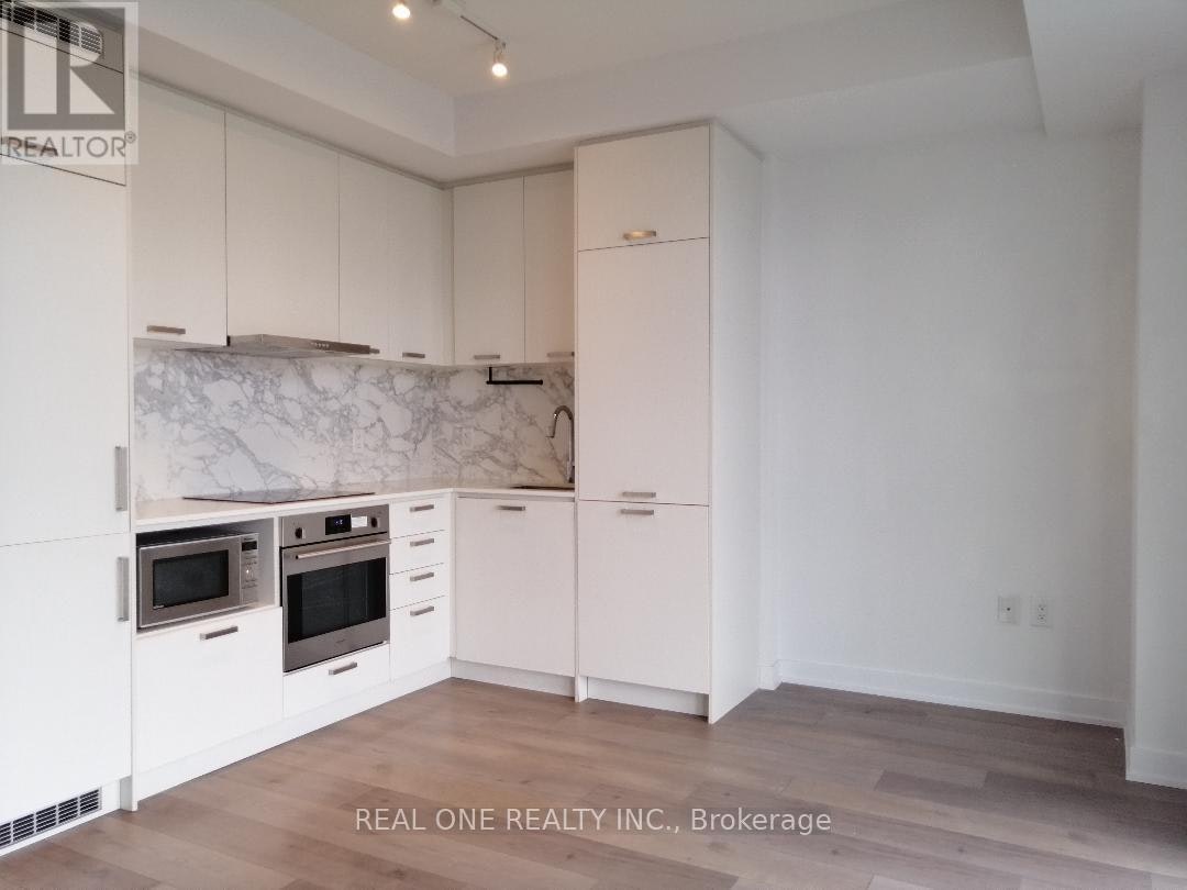 2001-38 Honeycrisp Crescent, Vaughan, ON, L4K 0M8 - 5