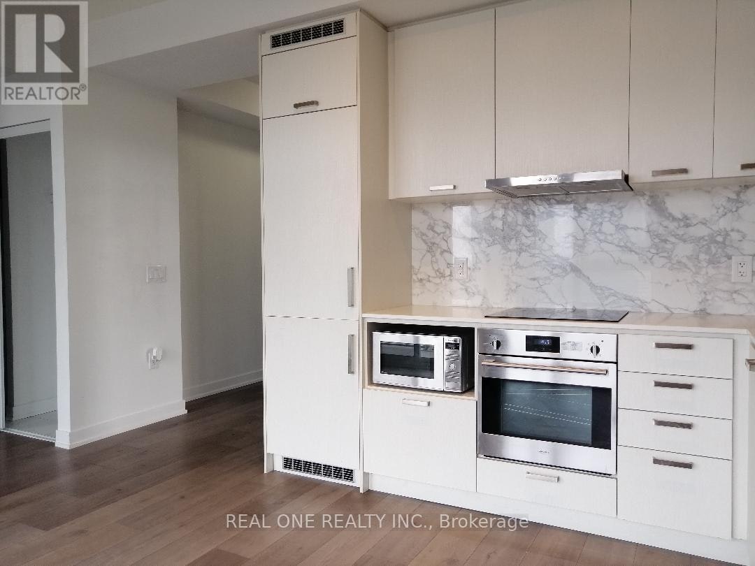 2001-38 Honeycrisp Crescent, Vaughan, ON, L4K 0M8 - 4