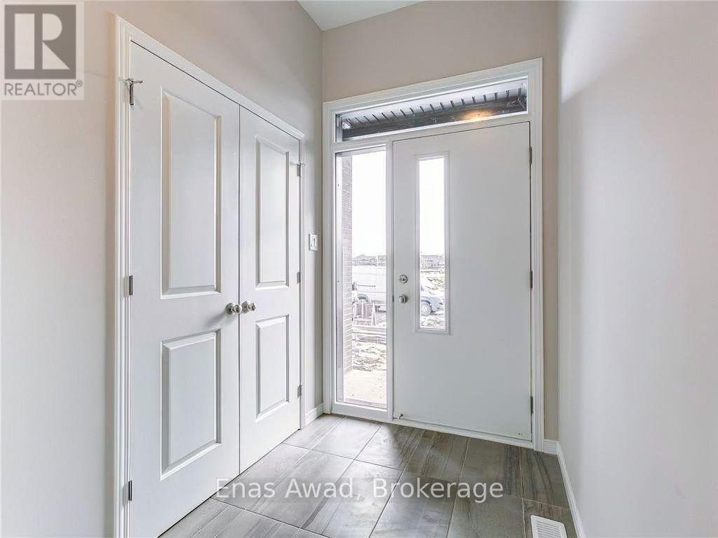 503 Cope Drive, Ottawa, ON, K2V 0P1 - 4
