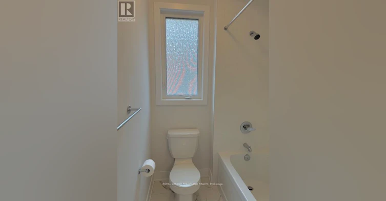 12 Sikura Circle, Aurora, ON, L4G 3Y8 - 24