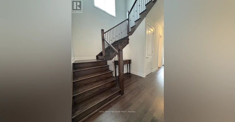 12 Sikura Circle, Aurora, ON, L4G 3Y8 - 11