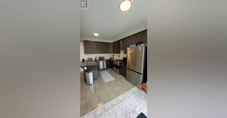 2305 Watercolours Way, Ottawa, ON, K2J 6N2 - 12