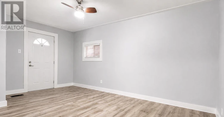 1-332 Shakespeare Street, Ottawa, ON, K1L 5M2 - 4
