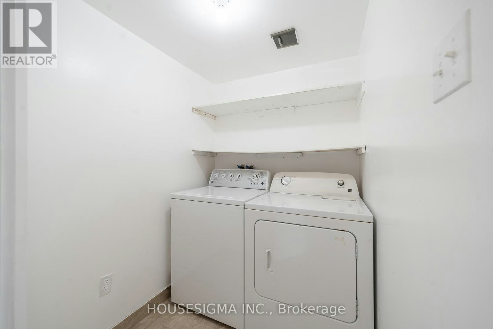 1605-330 Alton Towers Circle, Toronto, ON, M1V 5H3 - 24