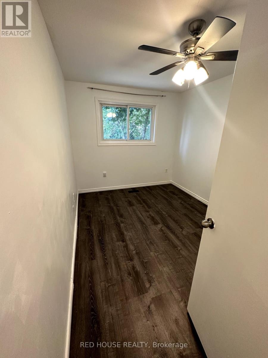 52 Charlbrook Avenue, Barrie, ON, L4M 2Y4 - 12