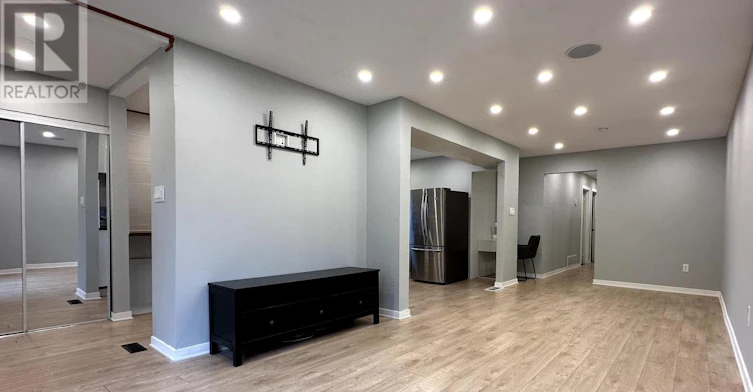 52 Charlbrook Avenue, Barrie, ON, L4M 2Y4 - 2