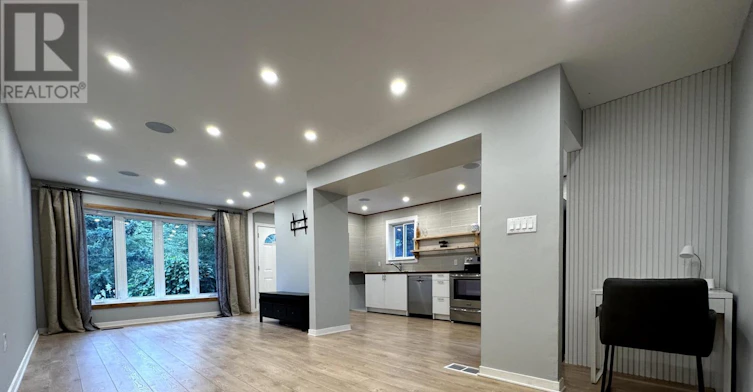 52 Charlbrook Avenue, Barrie, ON, L4M 2Y4