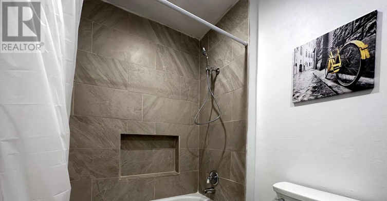 52 Charlbrook Avenue, Barrie, ON, L4M 2Y4 - 6