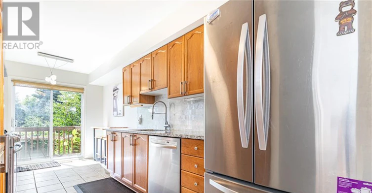 2 Borealis Crescent, Ottawa, ON, K1K 4T4 - 10