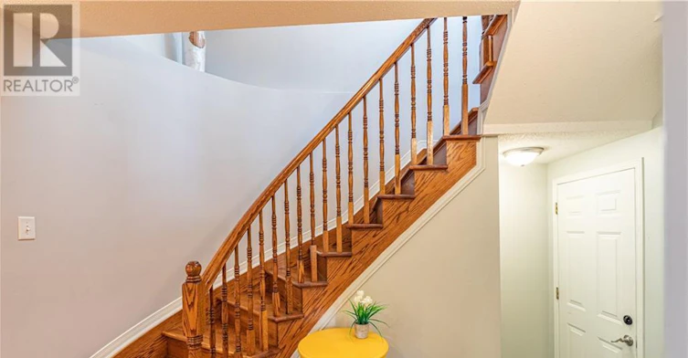 2 Borealis Crescent, Ottawa, ON, K1K 4T4 - 23