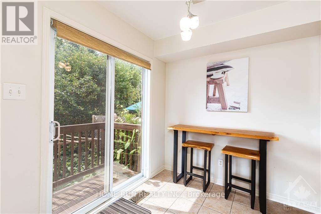 2 Borealis Crescent, Ottawa, ON, K1K 4T4 - 12