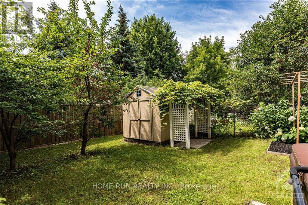 2 Borealis Crescent, Ottawa, ON, K1K 4T4 - 30