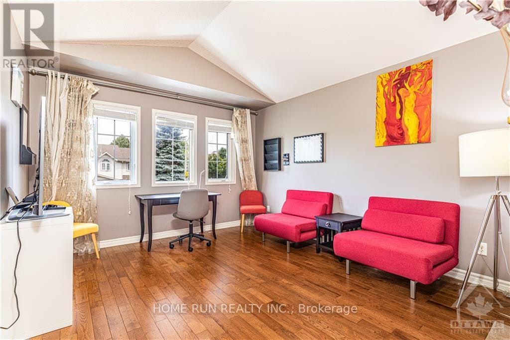 2 Borealis Crescent, Ottawa, ON, K1K 4T4 - 14