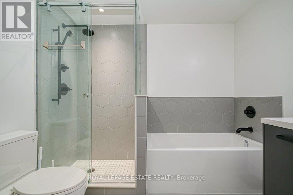 211-1888 Queen Street E, Toronto, ON, M4L 1H3 - 5