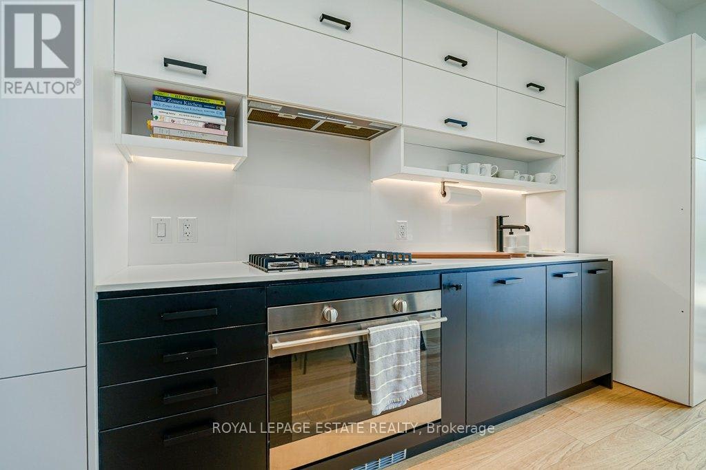 211-1888 Queen Street E, Toronto, ON, M4L 1H3 - 14