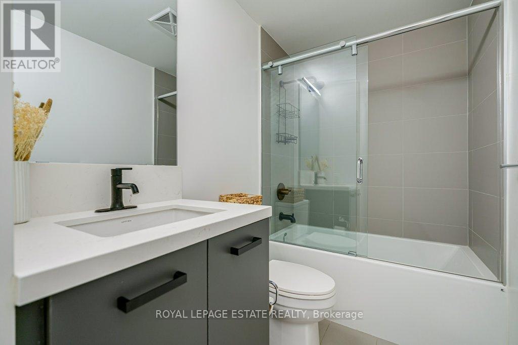 211-1888 Queen Street E, Toronto, ON, M4L 1H3 - 19
