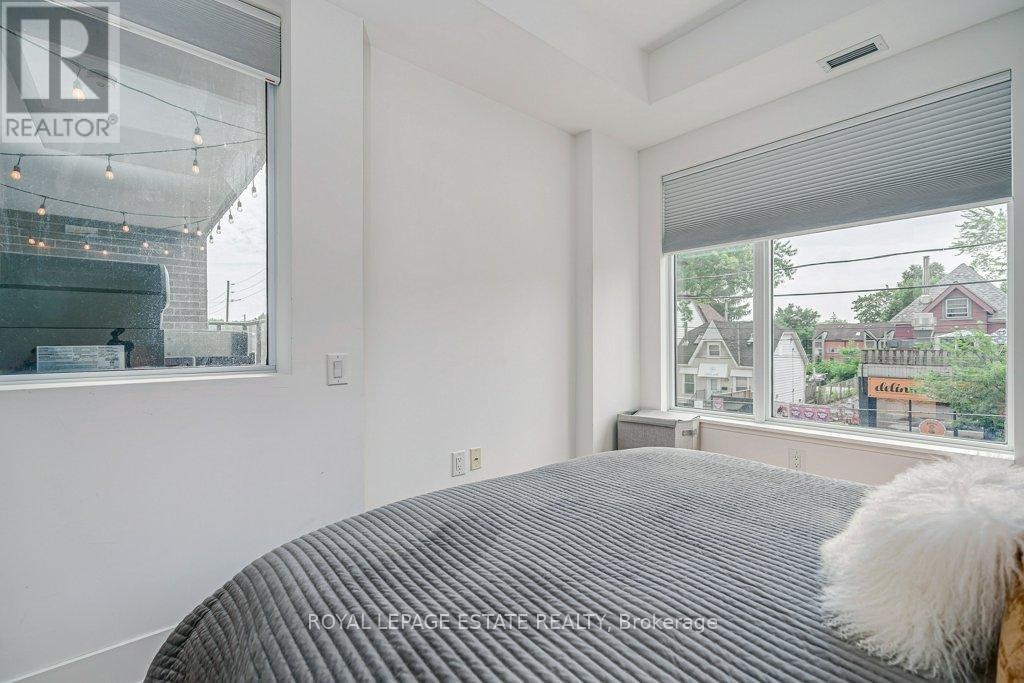 211-1888 Queen Street E, Toronto, ON, M4L 1H3 - 8