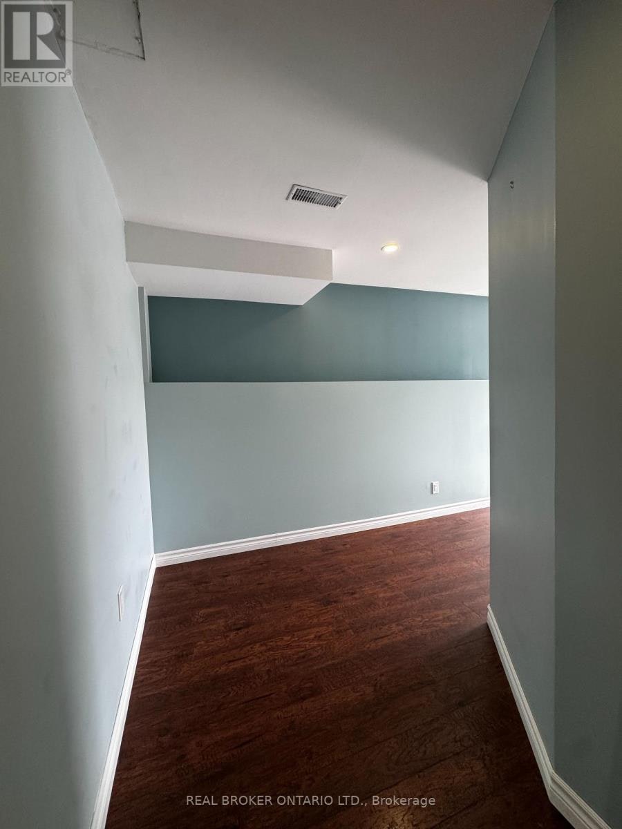 A-34 Engel Crescent, Barrie, ON, L4N 6K5 - 5