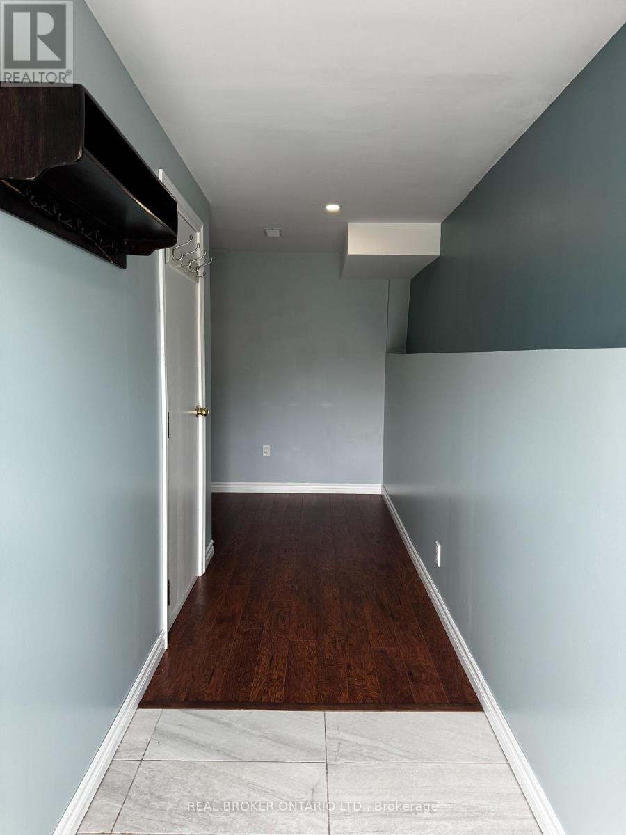 A-34 Engel Crescent, Barrie, ON, L4N 6K5 - 3