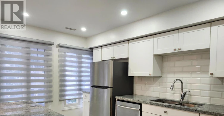 39-800 Dundas Street W, Mississauga, ON, L5C 4S9 - 7