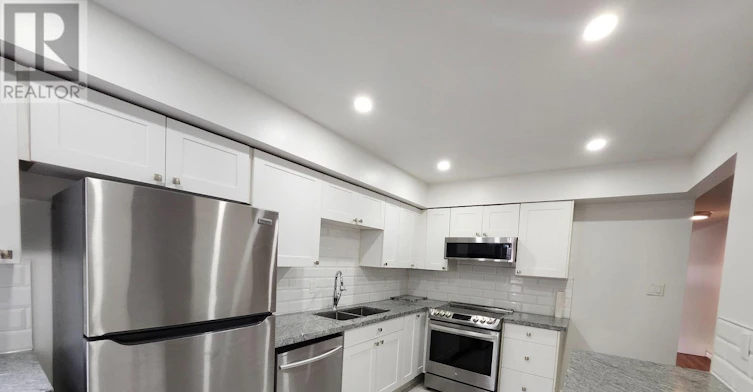 39-800 Dundas Street W, Mississauga, ON, L5C 4S9 - 6