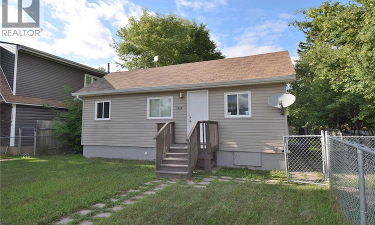 1234 15th Street W