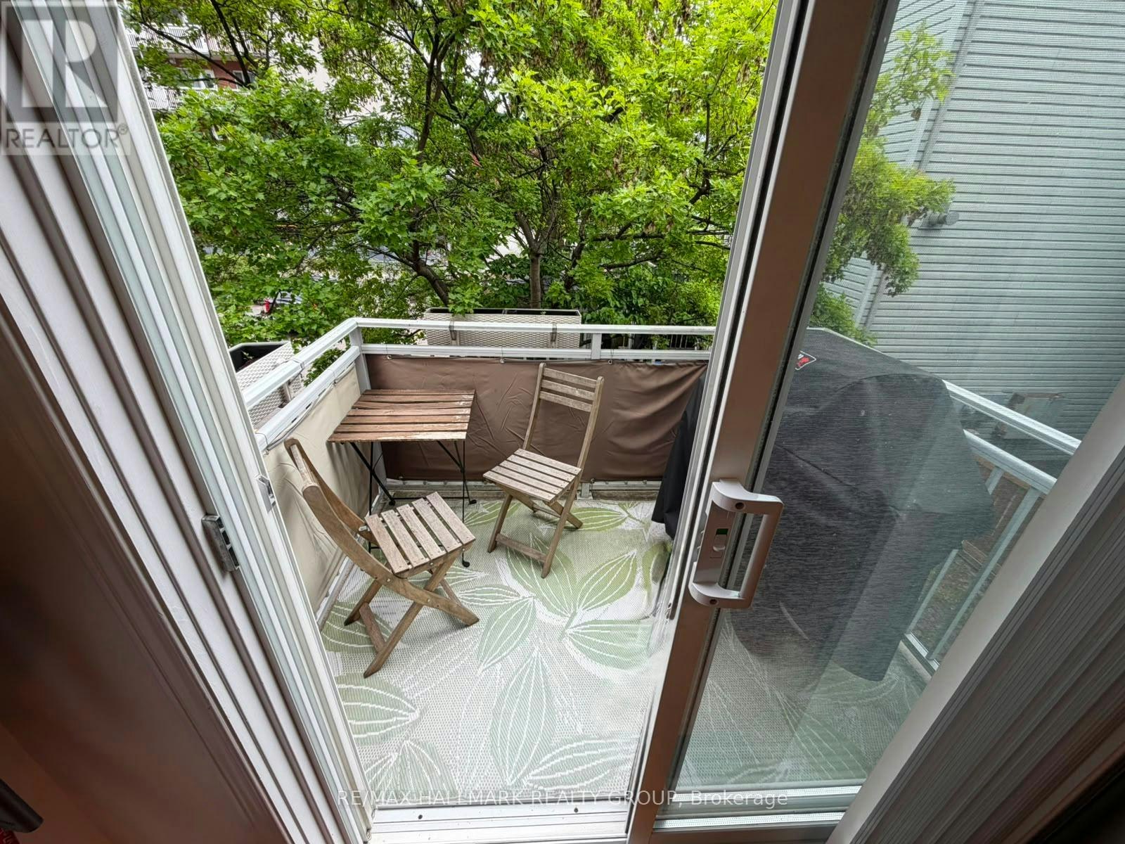 418 Somerset Street W, Ottawa, ON, K2P 0K2 - 2