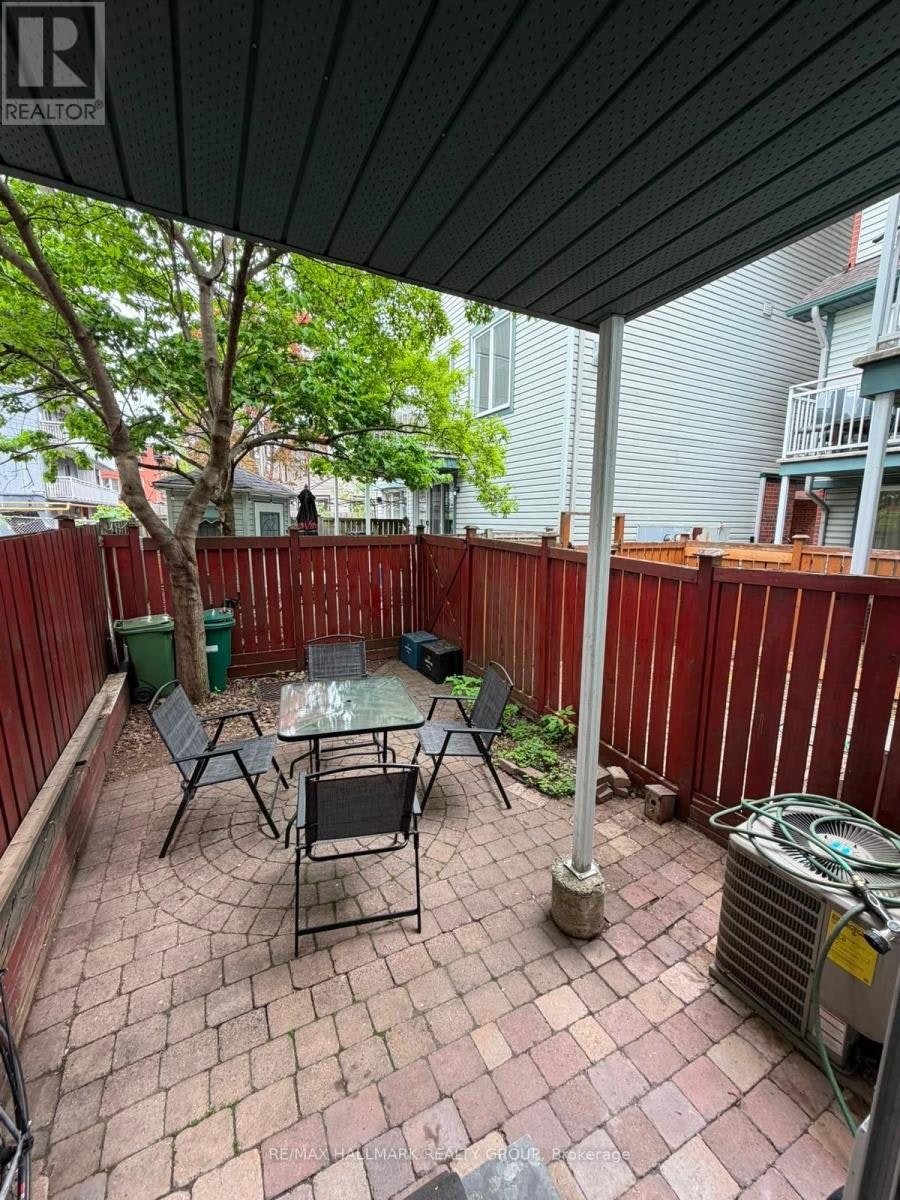 418 Somerset Street W, Ottawa, ON, K2P 0K2 - 10