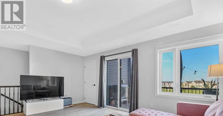 620 Parnian Private, Ottawa, ON, K2J 7K6 - 9