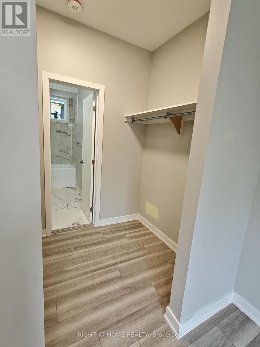 A-1334 Thames Street, Ottawa, ON, K1Z 7N4 - 17