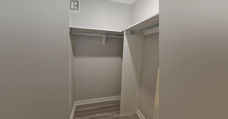 A-1334 Thames Street, Ottawa, ON, K1Z 7N4 - 8
