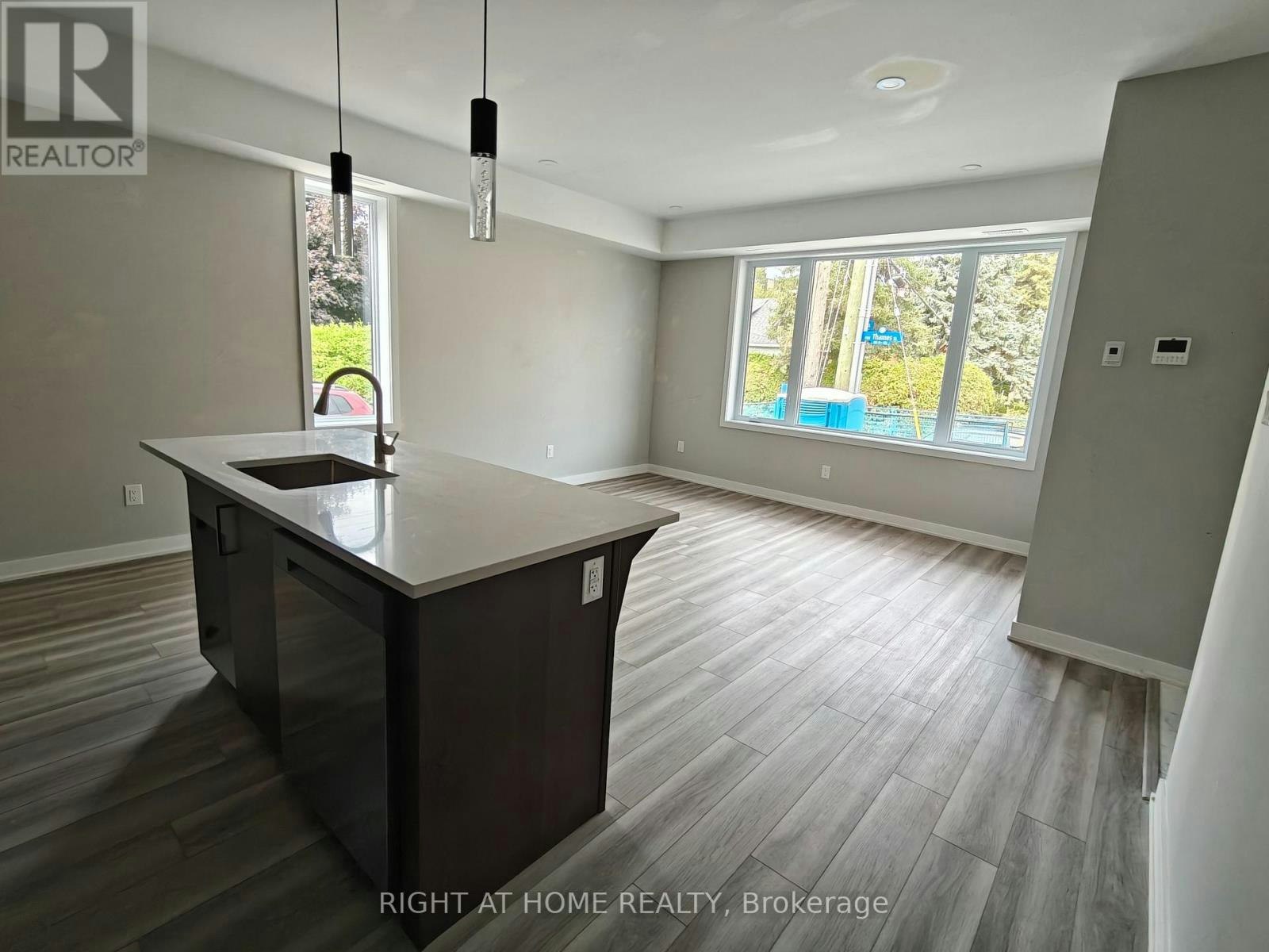 A-1334 Thames Street, Ottawa, ON, K1Z 7N4 - 13