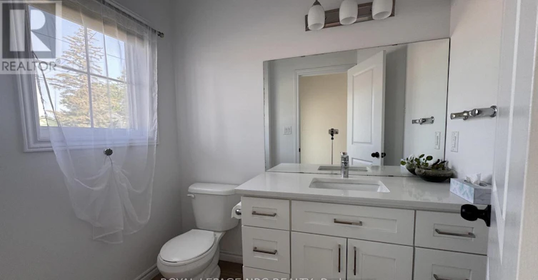 18 King Street, Fort Erie, ON, L2A 3Z3 - 4
