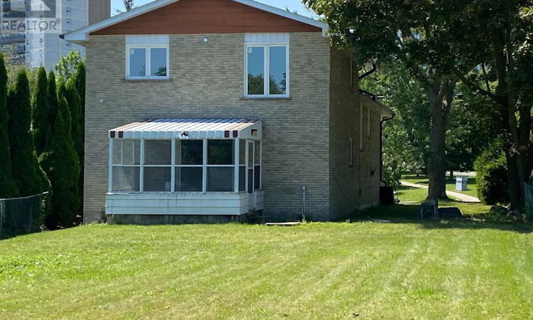 289 Livingston Road