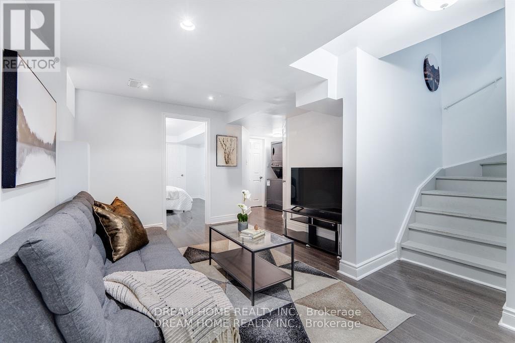 BSMT-4730 Alana Glen Drive, Mississauga, ON, L5V 0C3 - 4