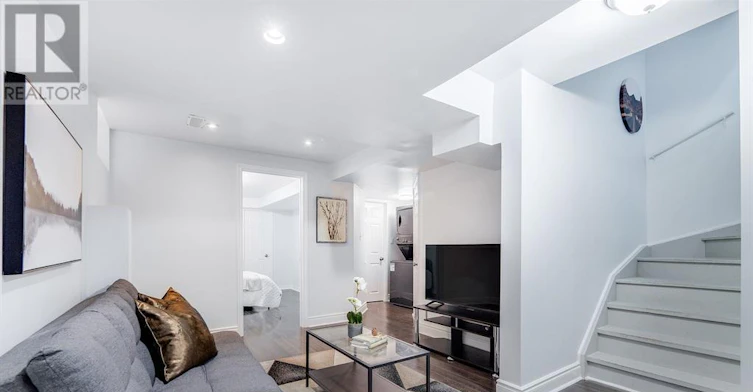 BSMT-4730 Alana Glen Drive, Mississauga, ON, L5V 0C3 - 4