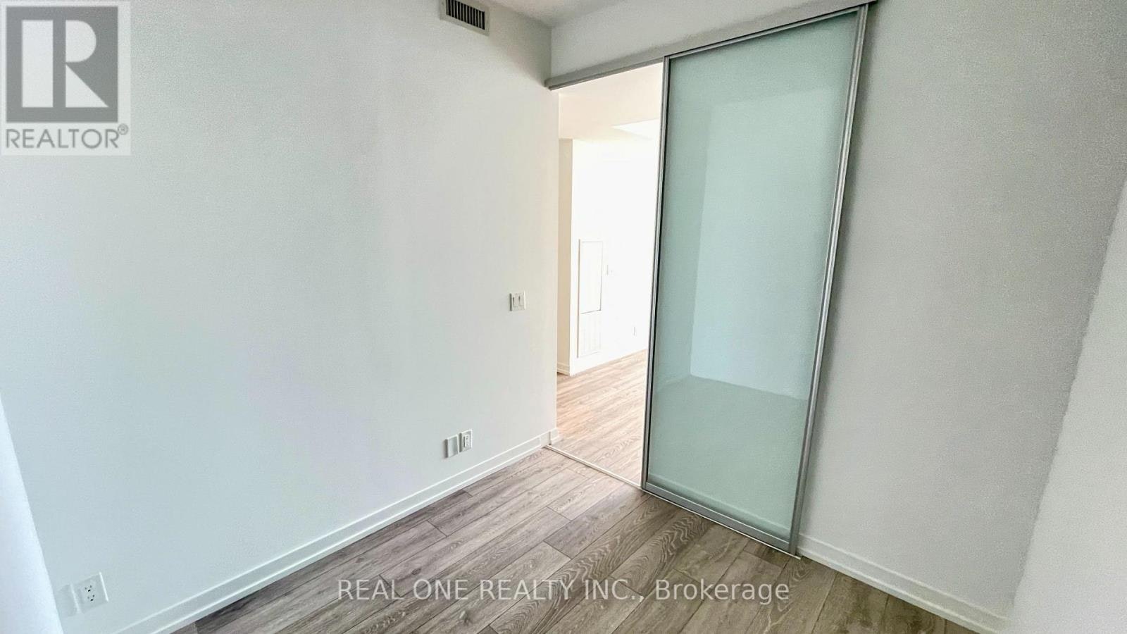 4712-55 Mercer Street, Toronto, ON, M5V 0W4 - 12