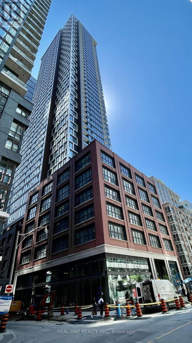 4712-55 Mercer Street, Toronto, ON, M5V 0W4 - 2
