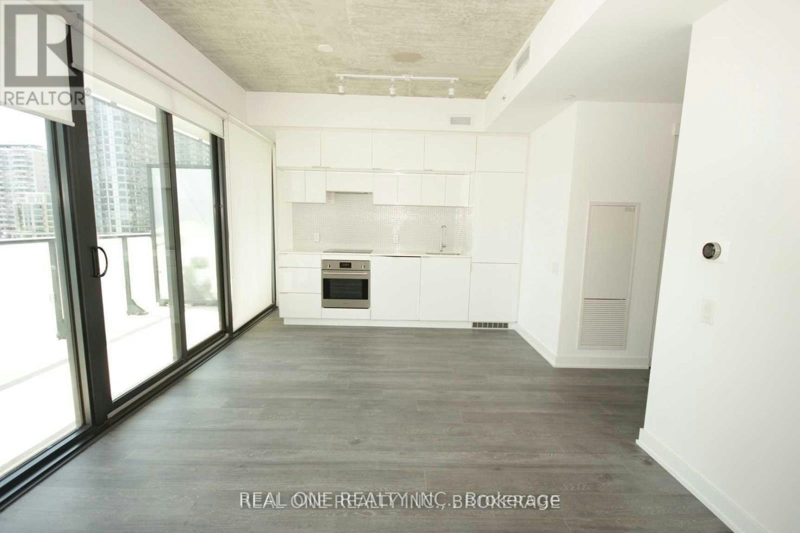 1411-185 Roehampton Avenue, Toronto, ON, M4P 0C6 - 4