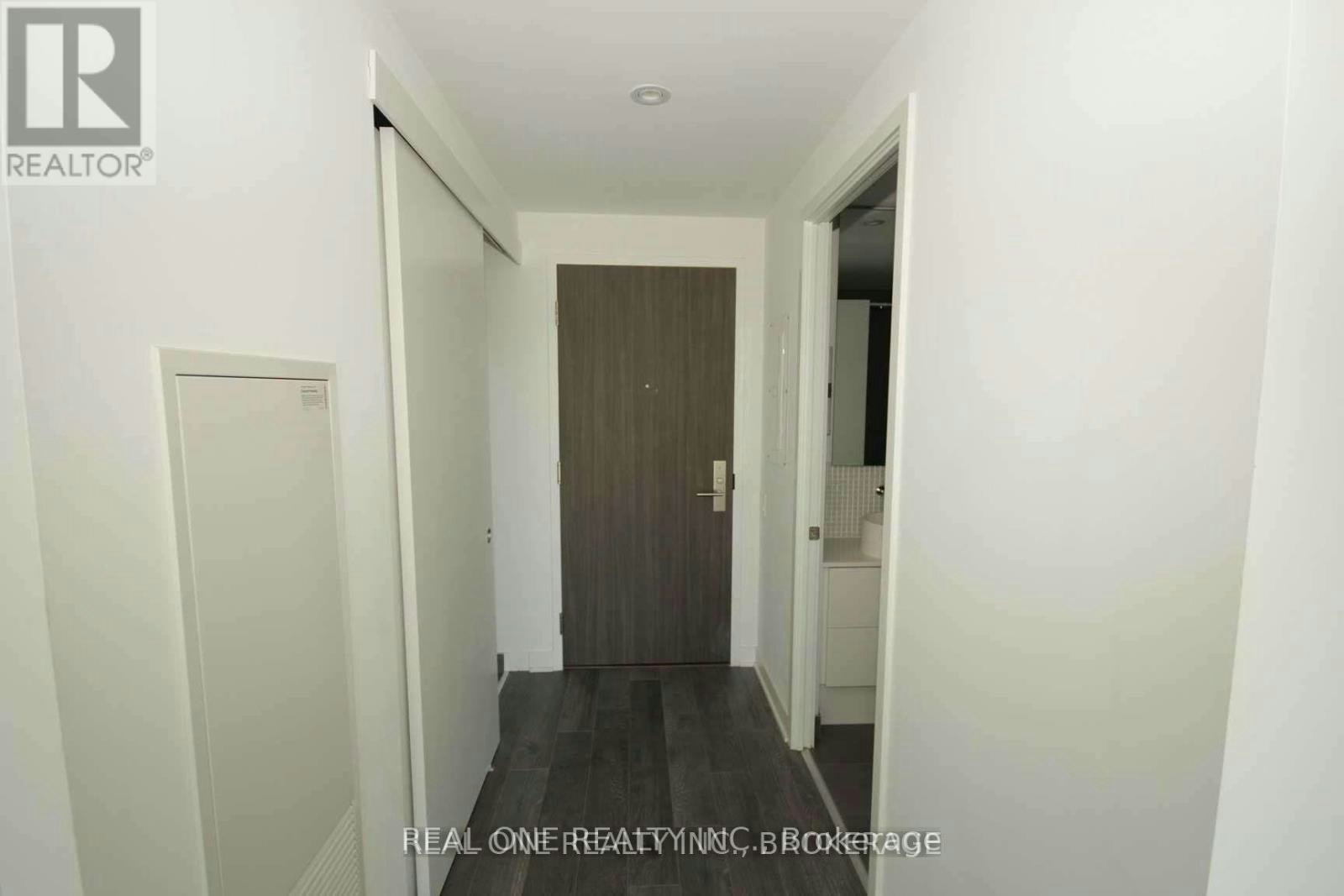 1411-185 Roehampton Avenue, Toronto, ON, M4P 0C6 - 11