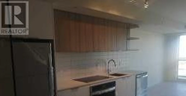 907-6 Sonic Way, Toronto, ON, M3C 0P1 - 7