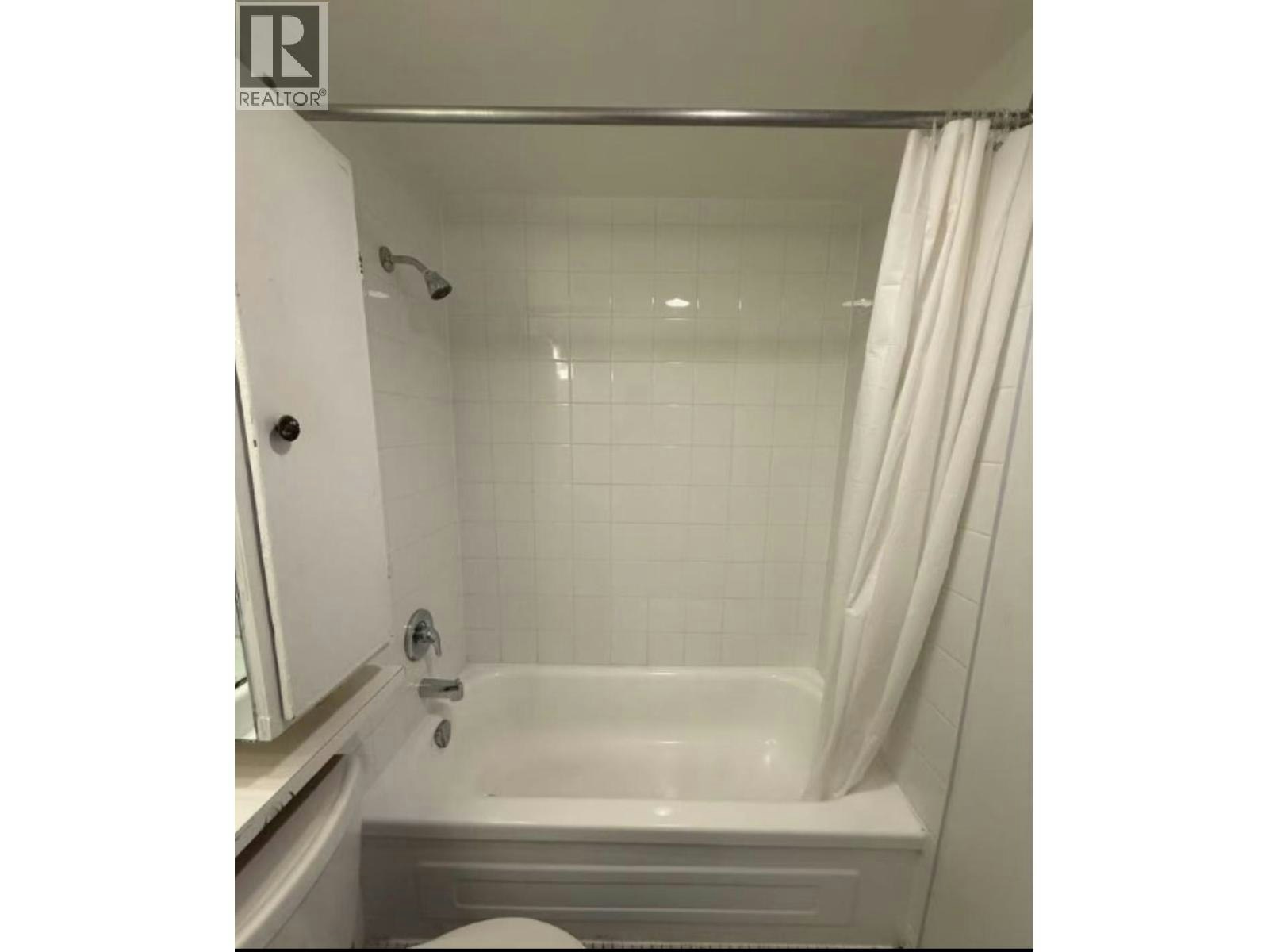 1850 Comox Street, Vancouver, BC, V6G 1R3 - 5