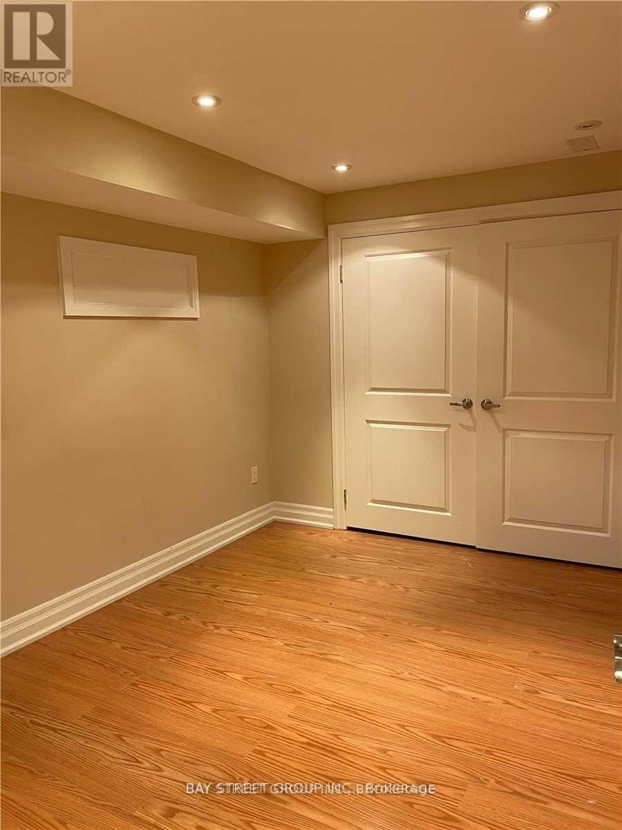 56 Albright (Lower Court, Richmond Hill, ON, L4E 4Z4 - 6