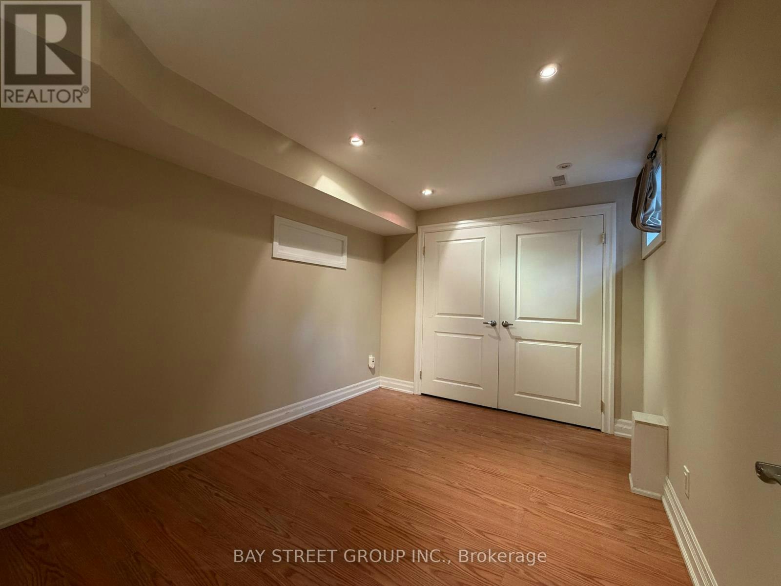 56 Albright (Lower Crescent, Richmond Hill, ON, L4E 4Z4 - 10