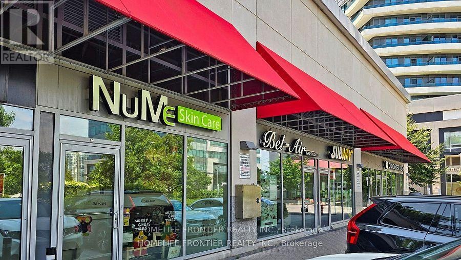 2528-7161 Yonge Street, Vaughan, ON, L3T 0C8 - 33