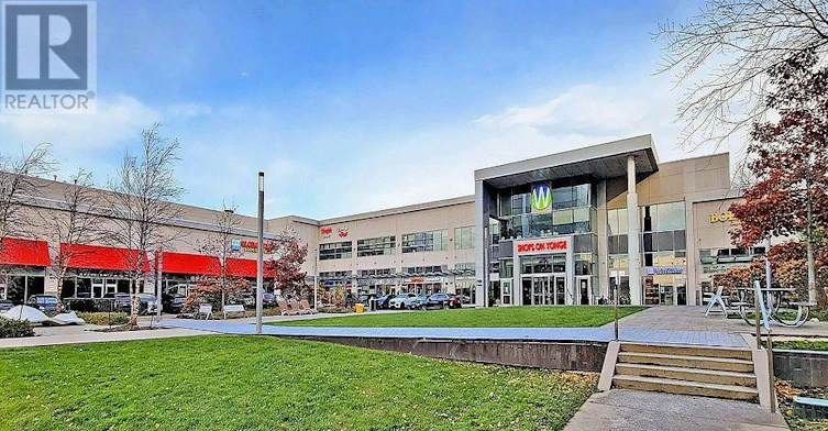 2528-7161 Yonge Street, Vaughan, ON, L3T 0C8 - 32